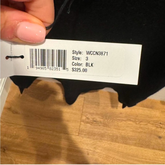 James Perse Sleeveless Cashmere Sweater - Picture 2 of 2